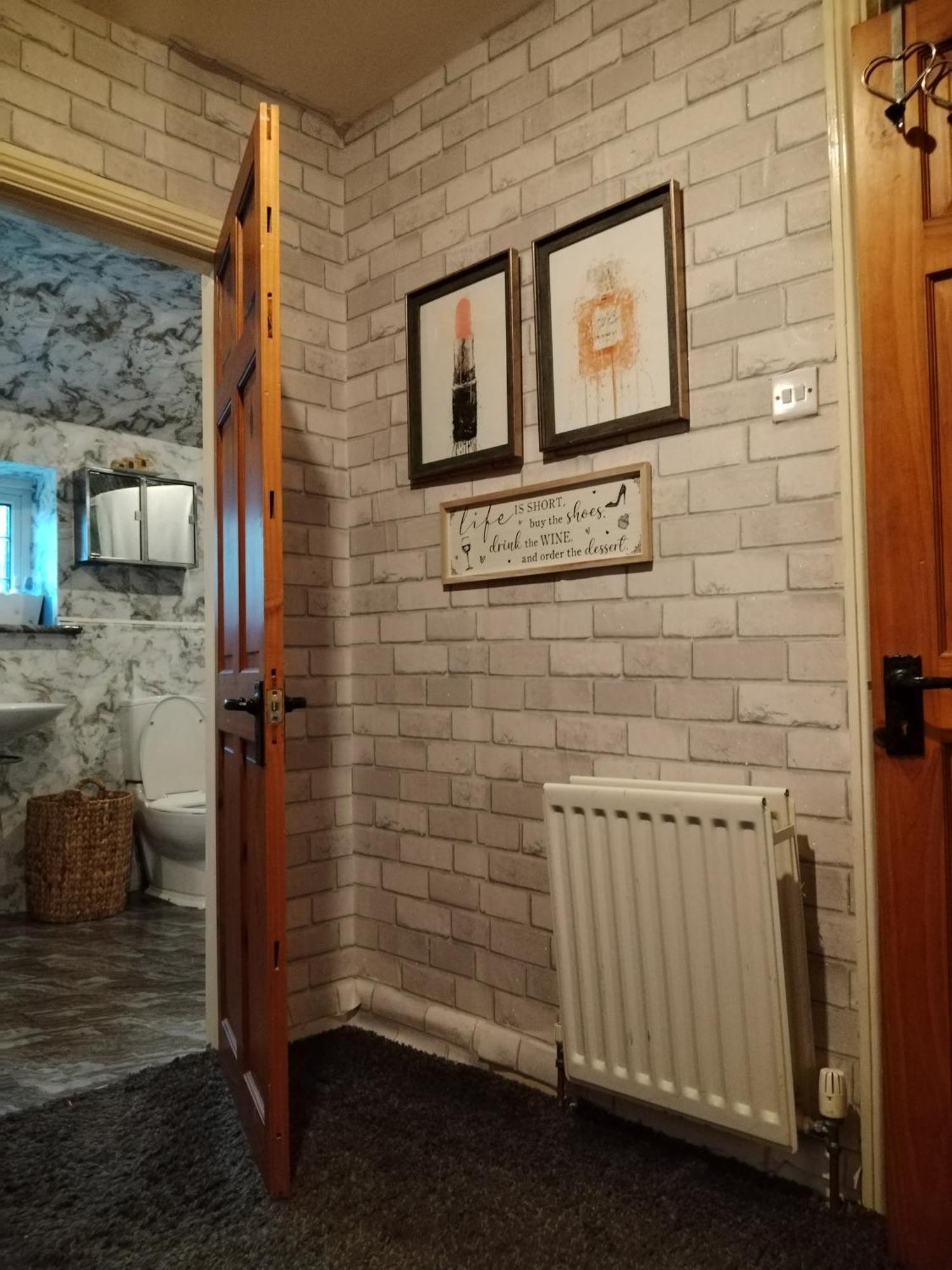 The Oast Apartment Maidstone Bagian luar foto